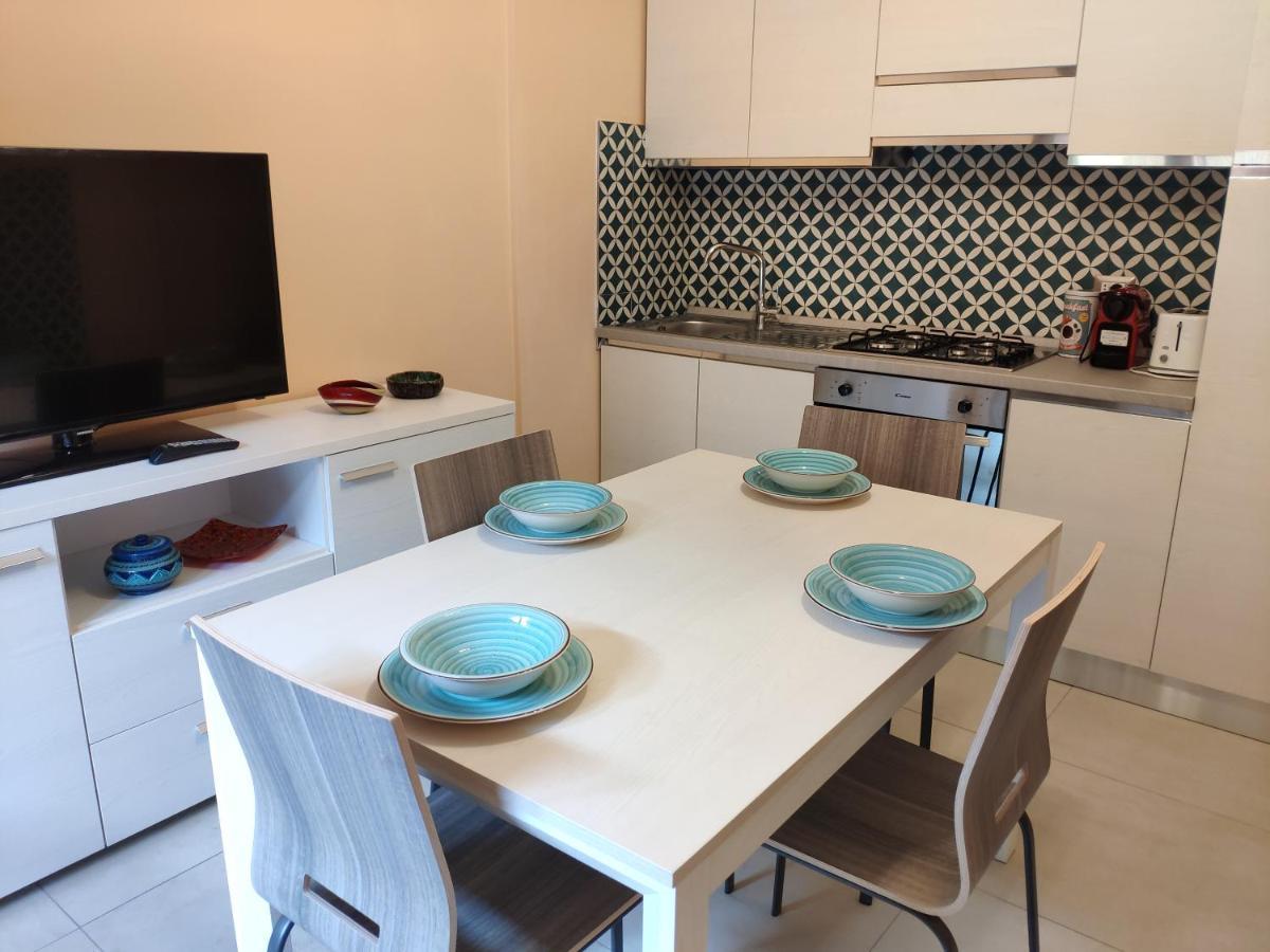 La Casa Dei Poeti Villa Villasimius Bagian luar foto