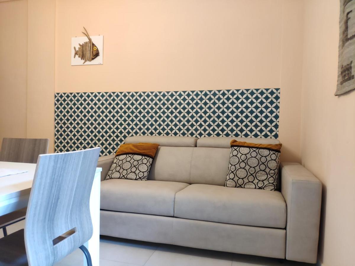 La Casa Dei Poeti Villa Villasimius Bagian luar foto