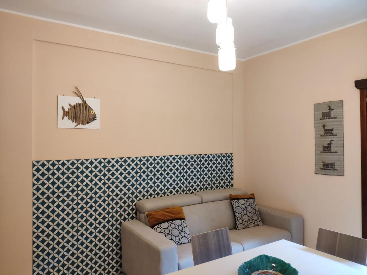 La Casa Dei Poeti Villa Villasimius Bagian luar foto