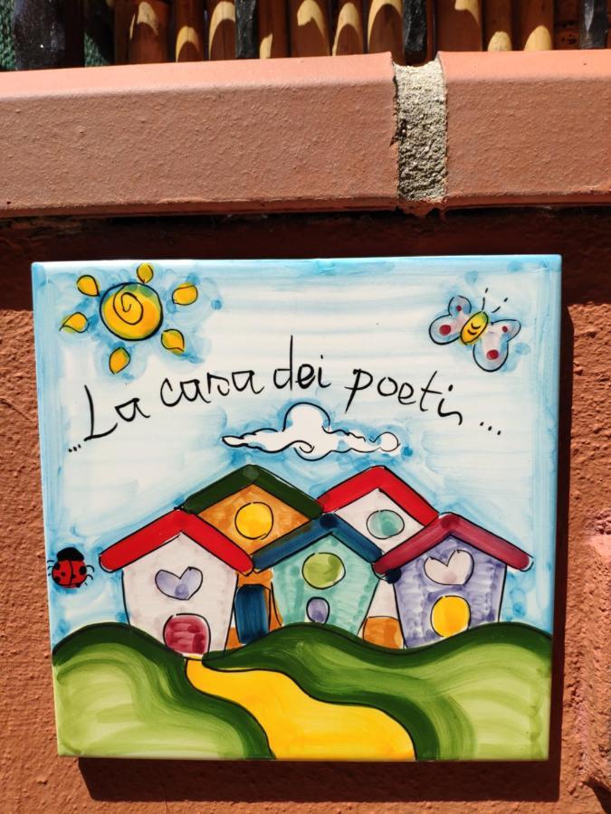 La Casa Dei Poeti Villa Villasimius Bagian luar foto